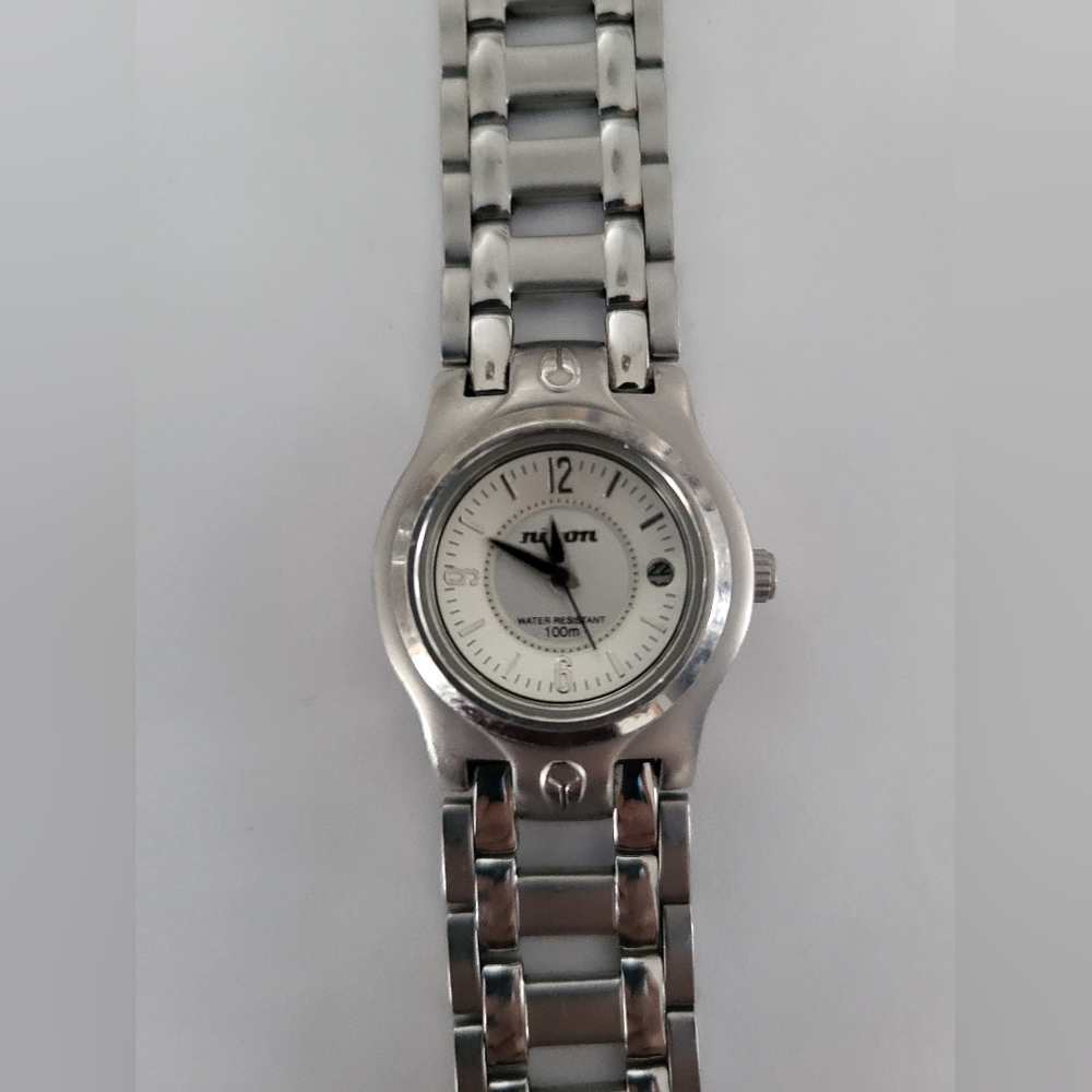 NIXON, The Grace watch
